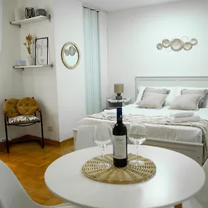  Appartamento Shabby Studio- Ai Fori Imperiali